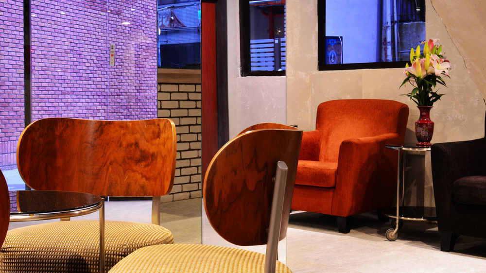 Galaxy Mini Inn Тайпей Екстериор снимка