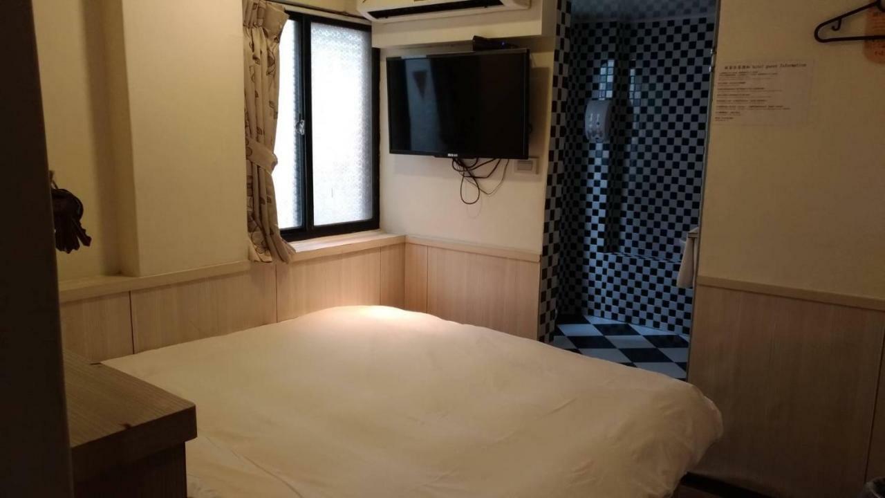Galaxy Mini Inn Тайпей Екстериор снимка